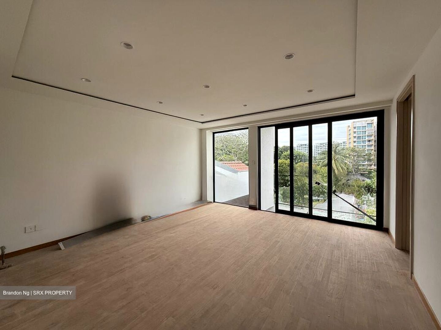 Lucky Hills (D16), Terrace #498838241